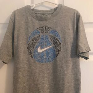 ⭐️3/$10 Nike Kids Bundle Size Small/7